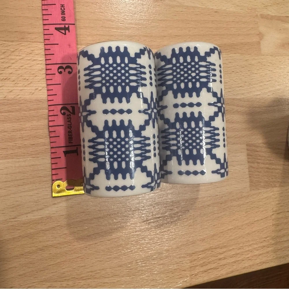 Blue and White Patterned Ceramic Salt and Pepper‎ Shakers
